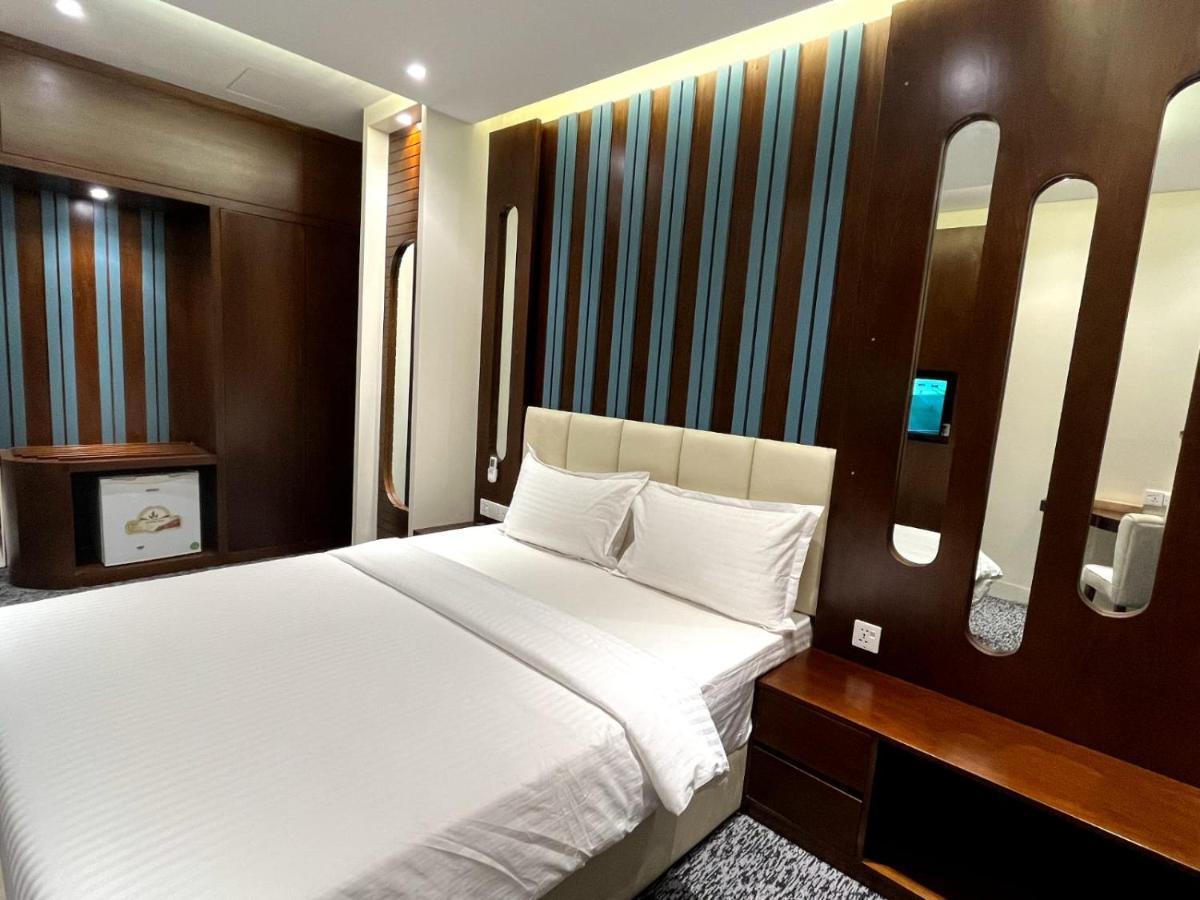 Richmond Hotel Sylhet Exterior photo