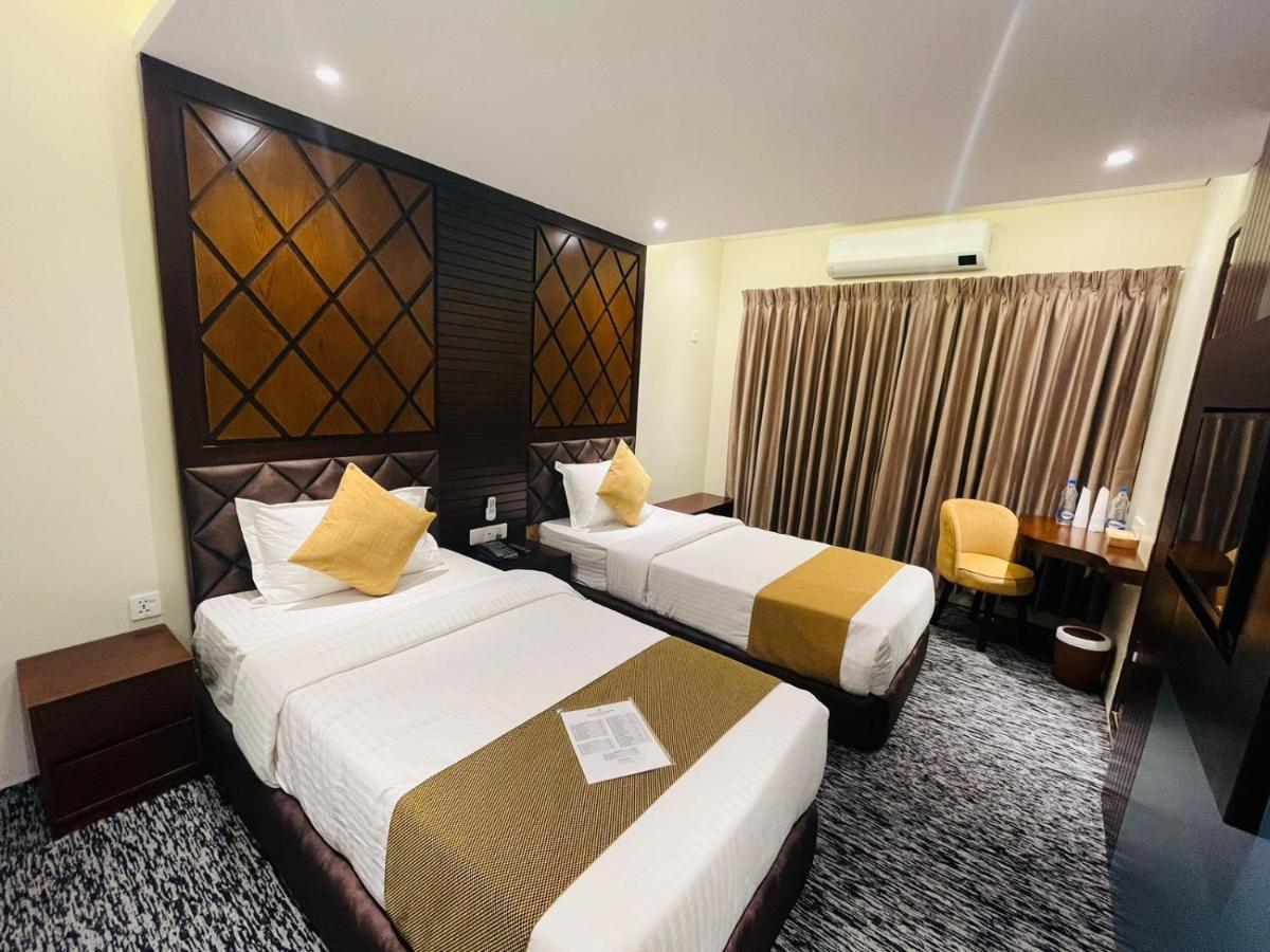 Richmond Hotel Sylhet Exterior photo
